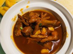 红烧鸡爪-小菜园新徽菜(镇江京口吾悦店)