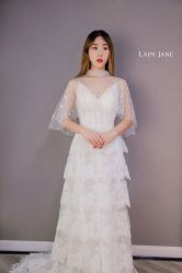 -Lady  Jane高端婚纱礼服馆
