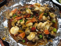 -东来菜馆•手抓海鲜家常菜•海鲜锅贴(鸽子窝店)