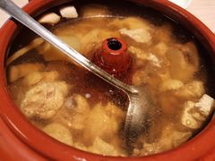 松茸汽锅鸡-缘生态云南菜·野生菌庭院餐厅(华侨城店)