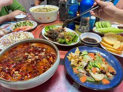 -崴海渔村(虹梅路店)