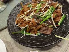 干炒牛河-麒麟中餐厅·经典粤菜·地道菜式老字号(广州长隆酒店)