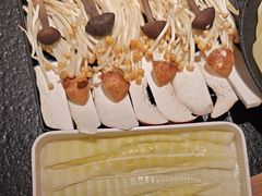-晓宇重庆火锅(西安荟聚店)