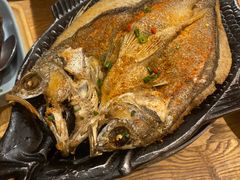 -蜜桃餐厅·伴山(湖滨商业街店)