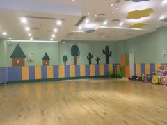 -乐翔轮滑(中庚漫游城店)