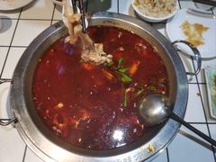 -蛙一刀·麻椒鱼火锅(金仙桥店)