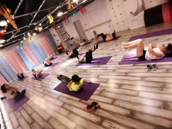 -STUDIO E POLE DANCE