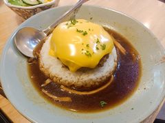 芝士牛肉汉堡咖喱饭-红小满休闲餐厅(十全街店)