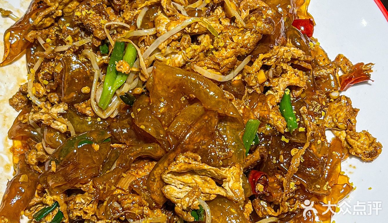 青岛这家人均40炒鸡绝了[流泪]灵魂现烙大饼香香
