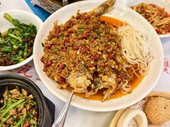 -堂瓦里·33年传统赣菜(第一街区店)