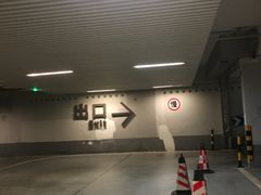 -广州银行大厦