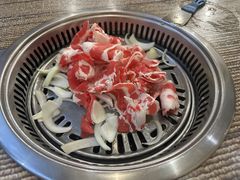 和众肥牛-金明姬和众烧烤店(东铁营店)