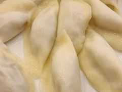 牛肉芹菜水饺-客临百思德·东北特色馆(龙湖时代天街店)