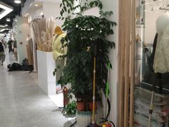 -兴旺欧韩城(上海兴旺国际服饰城店)