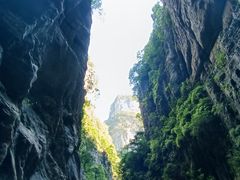 -龙水峡地缝景区