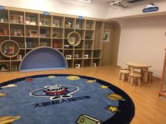 -小门牙好性格托育(北外滩中心)