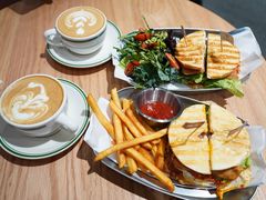 -Catch Bagel(芳草地店)