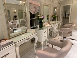 -e hair salon