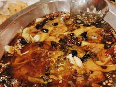-鑫巴蜀小镇 · 水煮鱼专研店(玉桥店)