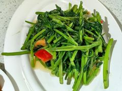 -肥仔文澳门猪骨煲(南京西路店)