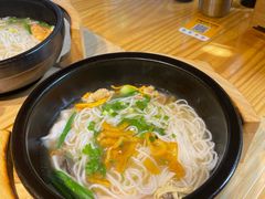 -勺子米线·云南传统小吃市集(四方街店)