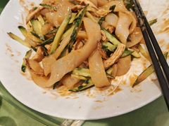 -桃子餐厅·天津菜(王顶堤总店)