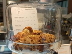 -Fridi Patisserie Cafe