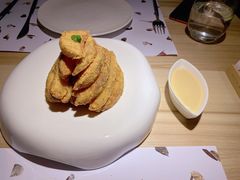 蛋黄薯角-ROIIN用心(杭州首店)