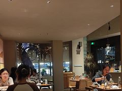 -KimPro 辛普乐概念韩餐