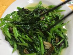 油渣炒芥蓝-老明馨潮汕大排档