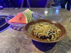 -三人行骨头王火锅(长寿店)