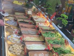 -四囍码头海鲜烧烤自助火锅(外滩南京东路悦荟广场店)