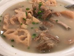 莲藕滚排骨-九头鸟酒家(四道口店)