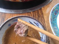 -毛辣果·贵州红酸汤牛肉火锅(西单店)