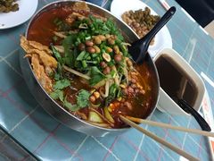 -红鼻子桂林米粉(金唐新光界店)
