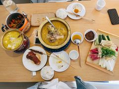 -关东小磨东北菜(上海长风大悦城店)