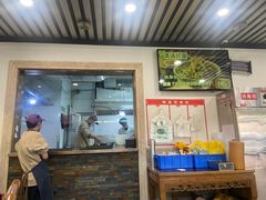 -杨记清芳牛肉拉面(宝龙广场店)