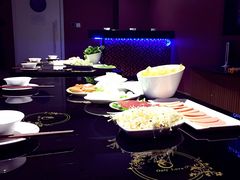 -唯爱KTV聚会餐厅(仙林东城汇店)