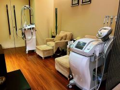 -Oasis Beauty水磨坊科技美肤中心