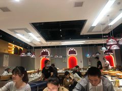 大堂-龍歌自助小火锅(市南金茂湾店)