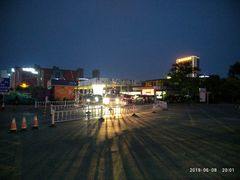 -麦德龙(郑东店)