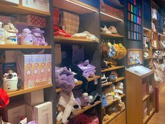 -九木杂物社(新奥购物中心店)