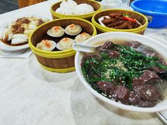 -龙凤美食(汇都店)