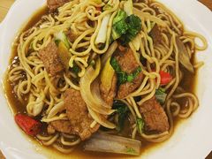 沙茶牛肉炒面-光头匠