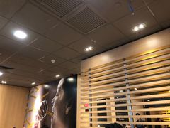 -麦当劳(杭州西湖银泰百货店)