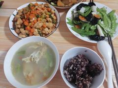 -天鹅到家·保姆月嫂育儿嫂(总店)