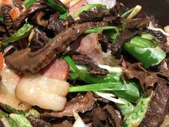 干笋子炒腊肉-禧福徕盆盆香川菜馆