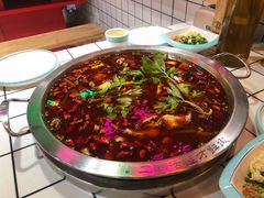 -蛙一刀·麻椒鱼火锅(金仙桥店)