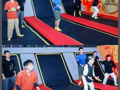 -嗨马乐动室内潮玩运动·团建·轰趴·桌游(南丰汇店)