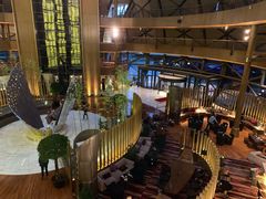 -上海滴水湖皇冠假日酒店